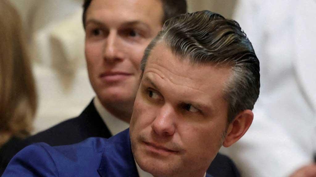 ভাইস প্রেসিডেন্টের ভোটে যুক্তরাষ্ট্রের প্রতিরক্ষামন্ত্রী হলেন পিট হেগসেথ