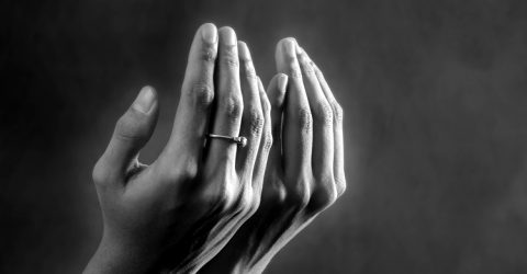 জান্নাত লাভ ও জাহান্নাম থেকে মুক্তির দোয়া