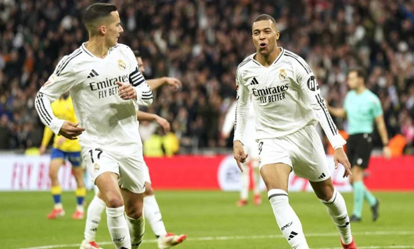 এমবাপে জাদুতে শীর্ষে ফিরল রিয়াল