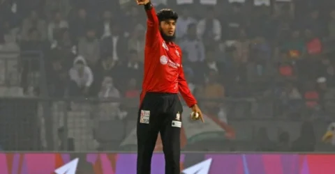 ‘ফ্যান্টাস্টিক’, রিশাদে মুগ্ধ হয়ে বললেন মালান