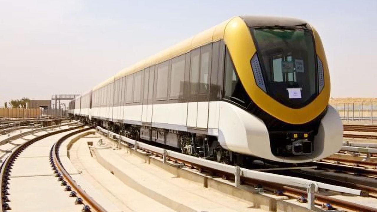 বিশ্বের দীর্ঘতম চালকবিহীন ট্রেন  চালু করল সৌদি