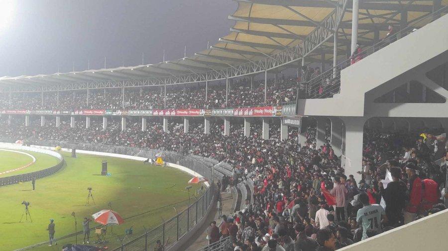 বিপিএলে টিকিট বিক্রির আয়ে রেকর্ড