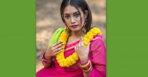 বসন্তবরণে কেমন পোশাক পরছেন?