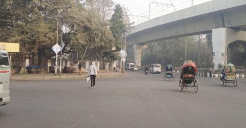দূষিত বাতাসের শহরে প্রথম লাহোর, অস্বাস্থ্যকর ঢাকা