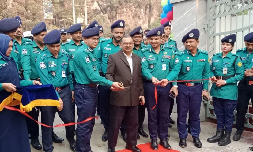 আ.লীগের হরতাল মোকাবিলায় কঠোর অবস্থানে পুলিশ: ডিএমপি কমিশনার