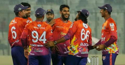 বিপিএল থেকে বিদায়ের পরও বিতর্কের জন্ম দিলো রাজশাহী