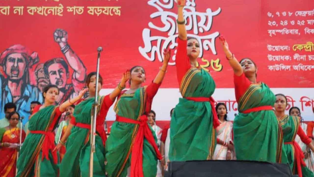 ষড়যন্ত্র রুখে সমতার মন্ত্রে লড়াই অব্যাহত রাখার প্রত্যয় উদীচীর