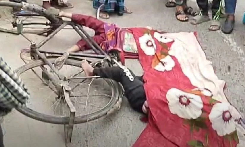 নোয়াখালীতে ট্রাকচাপায় ২ শিশু নিহত