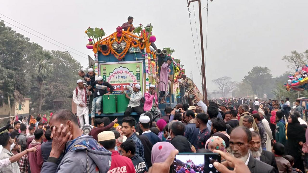 ভিসা জটিলতায় এ বছর মেদিনীপুর যাচ্ছে না ওরশ স্পেশাল ট্রেন