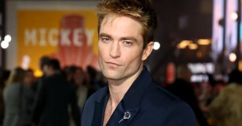 ভৌতিক সিনেমা দেখতে ভয় পান রবার্ট প্যাটিনসন!