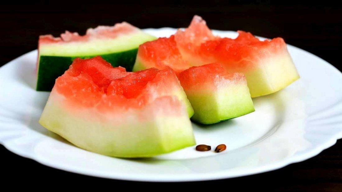 তরমুজের সাদা অংশ খেলে দারুণ এই ৬ উপকার পাবেন