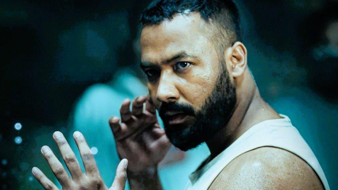 বোহেমিয়ান এক বক্সারের চরিত্রে পলাশ