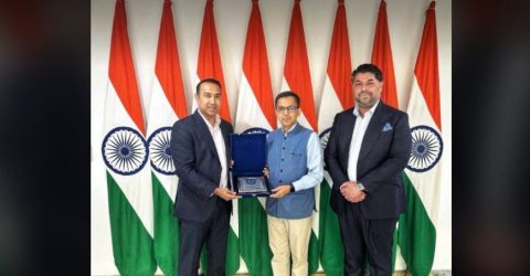 ভারতীয় রাষ্ট্রদূতের সঙ্গে বাফুফে সভাপতির সাক্ষাৎ