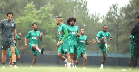 দলের সঙ্গে যেভাবে মানিয়ে নিচ্ছেন হামজা