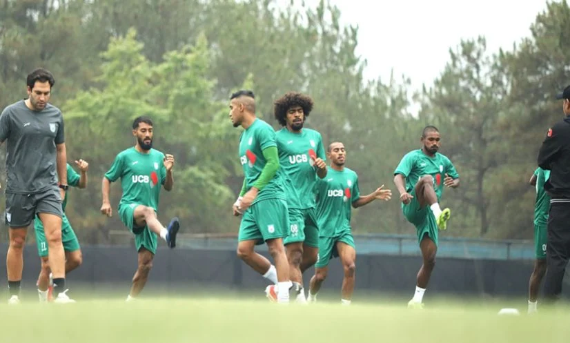 দলের সঙ্গে যেভাবে মানিয়ে নিচ্ছেন হামজা