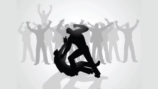 চট্টগ্রামে ডাকাত সন্দেহে গণপিটুনিতে ২ জনের মৃত্যু, গুলিবিদ্ধ ৫