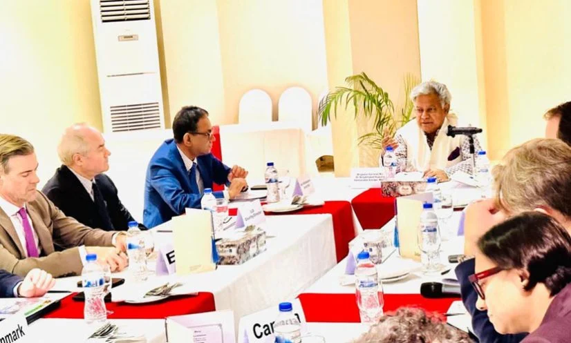 নারী শ্রমিকদের মাতৃত্বকালীন ছুটি ১২০ দিন করা হচ্ছে: শ্রম উপদেষ্টা