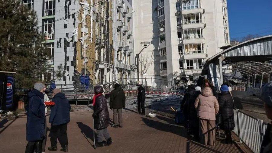 খারকিভের স্বাস্থ্যকেন্দ্রে রাশিয়ার ড্রোন হামলা, আহত ৫