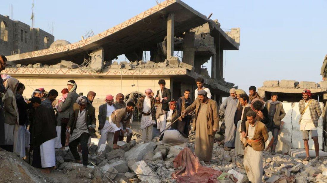 ইয়েমেনে অব্যাহত মার্কিন বিমান হামলায় নিহতের সংখ্যা বেড়ে ৫৩