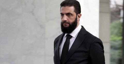 রক্তপাতের জন্য দায়ীদের খুঁজে বের করার অঙ্গীকার আহমেদ আল-শারার