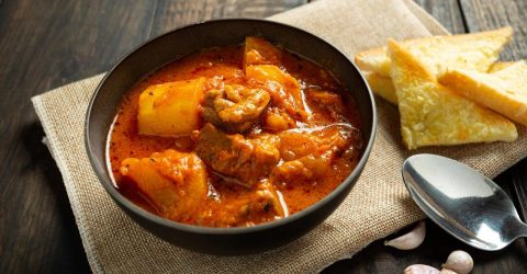প্রোটিনের অভাব হলে শরীরে যা ঘটে