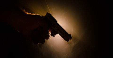 হোয়াটসঅ্যাপ গ্রুপ থেকে রিমুভ করায় অ্যাডমিনকে গুলি করে হত্যা