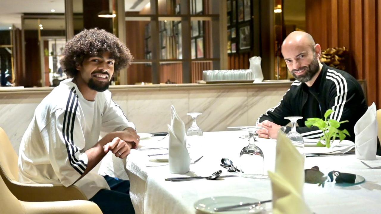 হামজা মিডফিল্ডে, কিভাবে মধ্যমাঠ সাজাবেন ক্যাবারেরা?