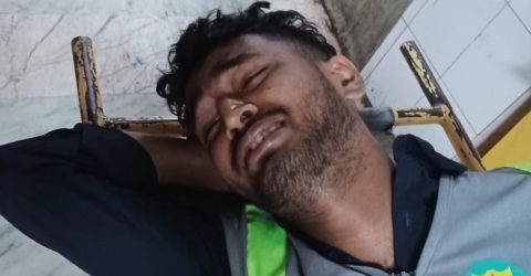 শাহবাগে বাসের ধাক্কায় ট্রাফিক সহায়ক শিক্ষার্থী আহত