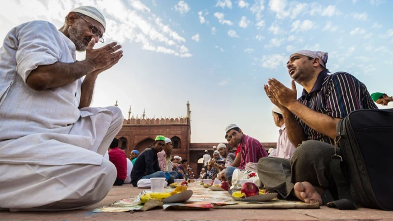 ইফতারের সময় করণীয় ও গুরুত্বপূর্ণ দোয়া