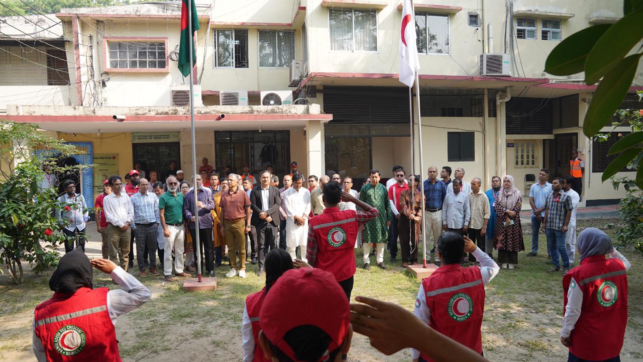 রেড ক্রিসেন্টের উদ্যোগে মহান স্বাধীনতা দিবস উদযাপন