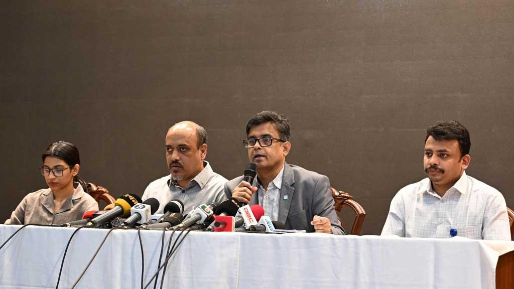 মাগুরার শিশুটির অবস্থার ‘অবনতি’, দোয়া চাইলেন প্রেস সচিব