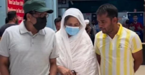 হাসপাতালে তামিমকে দেখতে এসে যা বললেন সাকিবের বাবা-মা