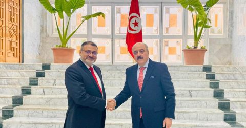 তিউনিসিয়ায় মন্ত্রী ও চার কর্মকর্তার সঙ্গে রাষ্ট্রদূতের বৈঠক