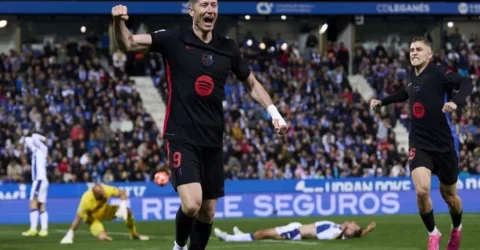 কষ্টার্জিত জয়ে শীর্ষস্থান আরও দৃঢ় করল বার্সা