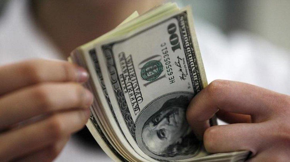 প্রবাসী আয়ে রেকর্ড: মার্চে এসেছে ৩২৯ কোটি ডলার