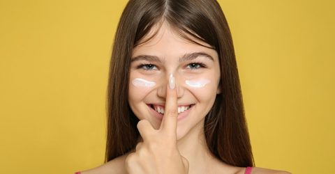 টিনএজারদের ত্বকের যত্নে কিছু টিপস