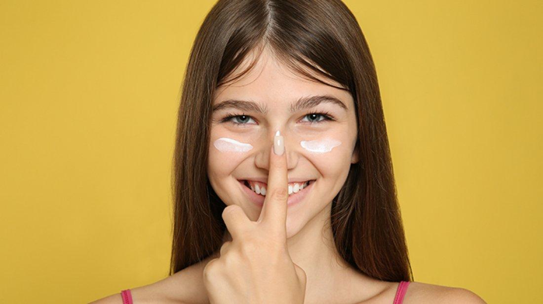 টিনএজারদের ত্বকের যত্নে কিছু টিপস