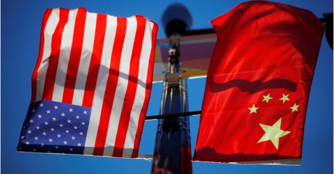 মার্কিন কর্মকর্তাদের ওপর ভিসা নিষেধাজ্ঞা আরোপ করল চীন