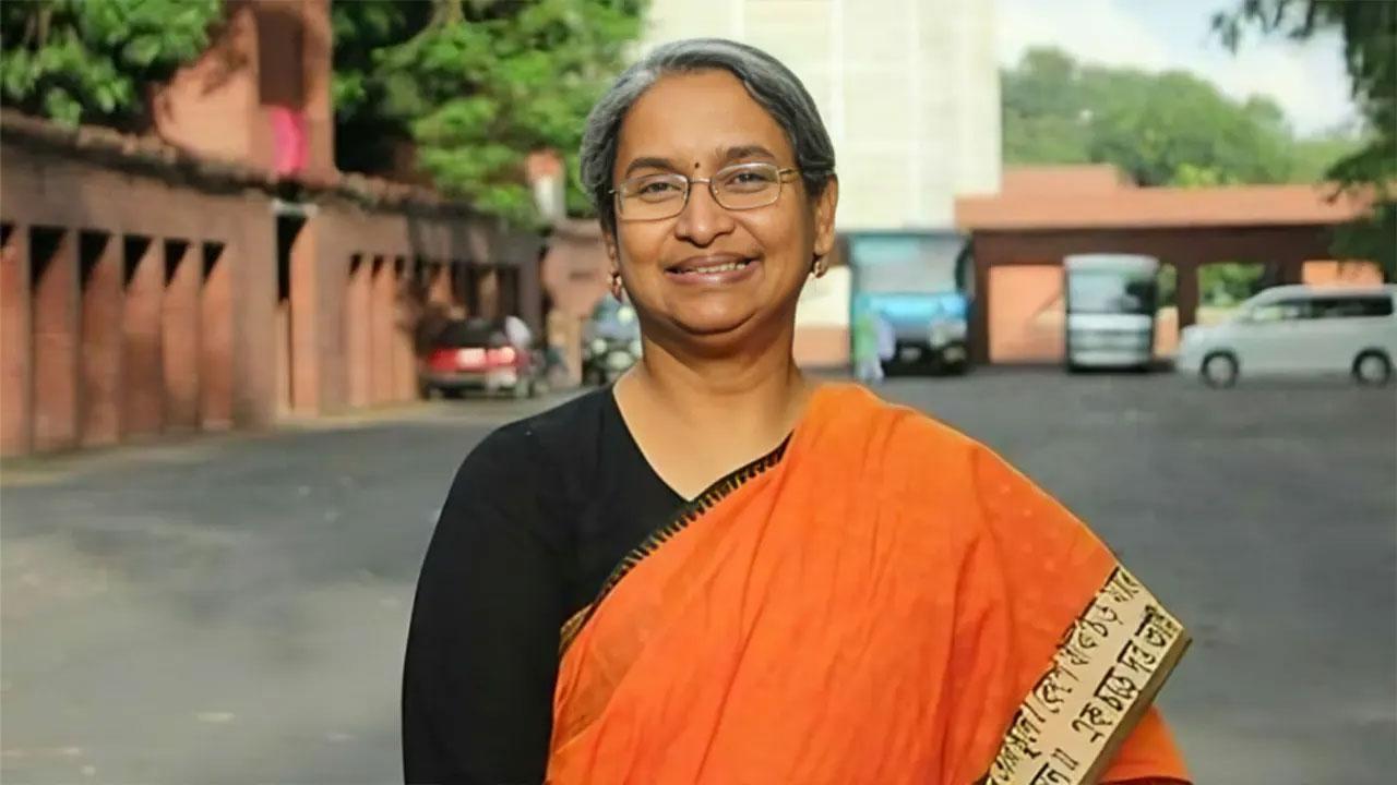 দীপু মনি ও তার স্বামীর ২২ ব্যাংক হিসাব ফ্রিজ