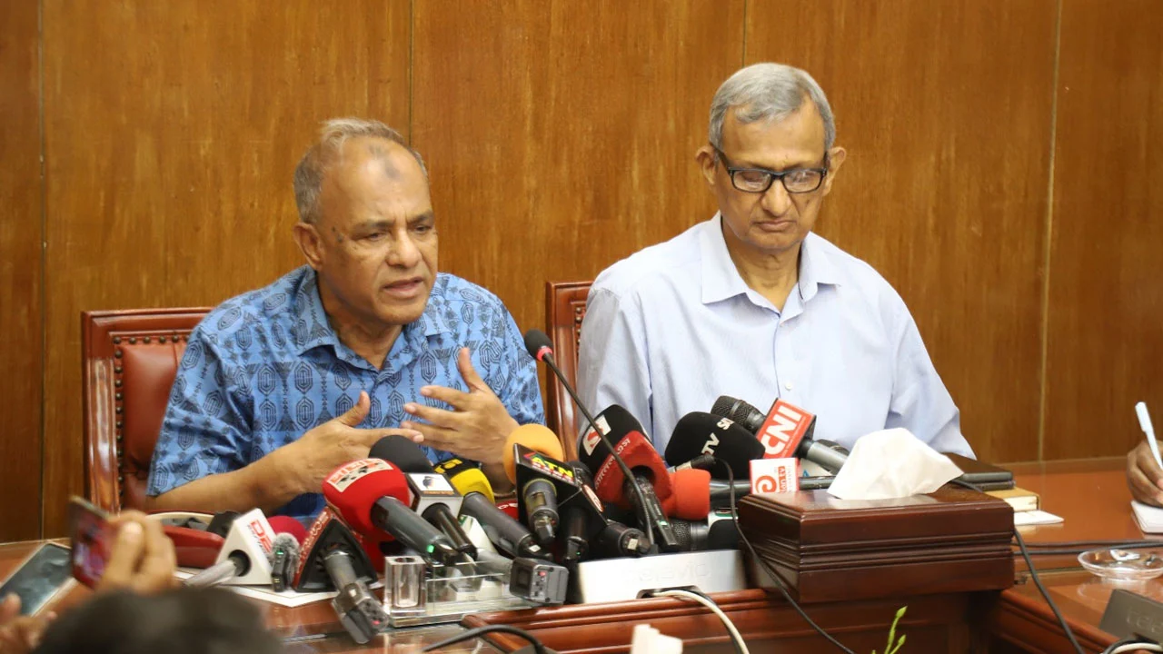 নির্বাচন নিয়ে প্রধান উপদেষ্টা পরিষ্কার নির্দেশনা দিয়েছেন: স্বরাষ্ট্র উপদেষ্টা