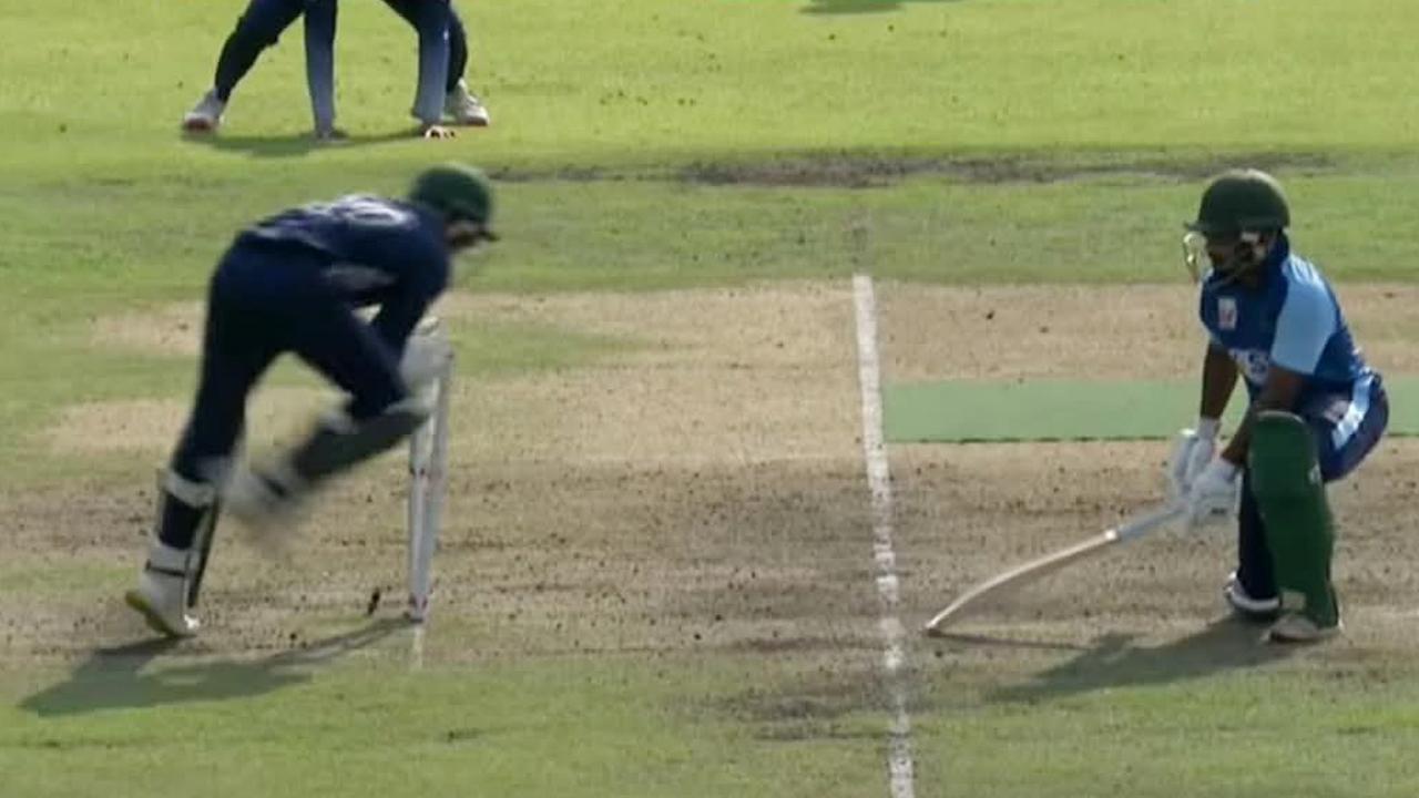 ডিপিএলে সন্দেহজনক আউট, তুমুল সমালোচনা, ভিডিও ভাইরাল