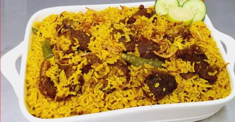 বৃষ্টির দিনেই কেন খিচুড়ি খাওয়ার ইচ্ছা বাড়ে