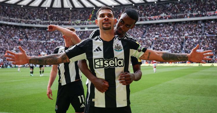 ম্যানইউকে একহালি গোলের লজ্জা উপহার দিল নিউক্যাসল