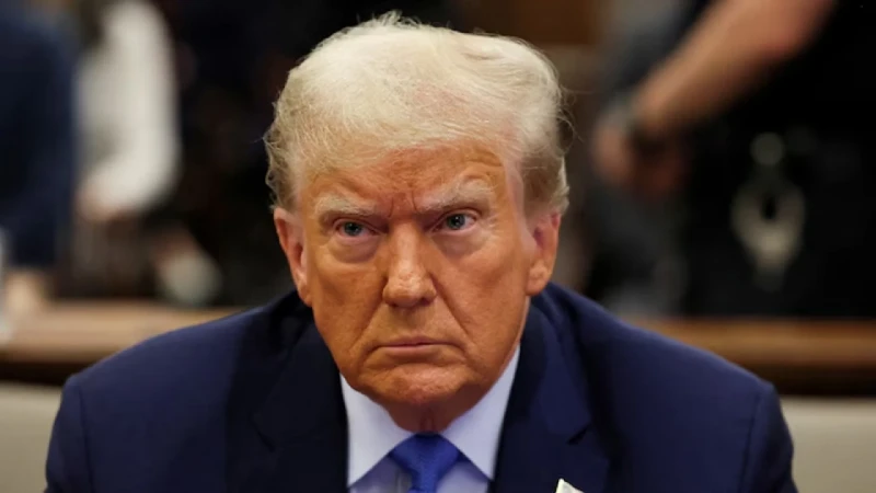 যুক্তরাষ্ট্রে অবস্থানরত বিদেশিদের নতুন হুঁশিয়ারি ট্রাম্পের