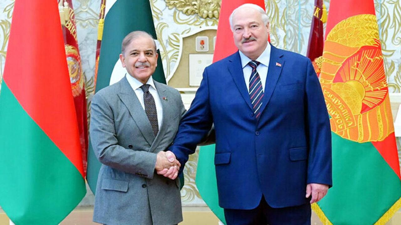 পাকিস্তান থেকে দেড় লক্ষাধিক কর্মী নিচ্ছে বেলারুশ