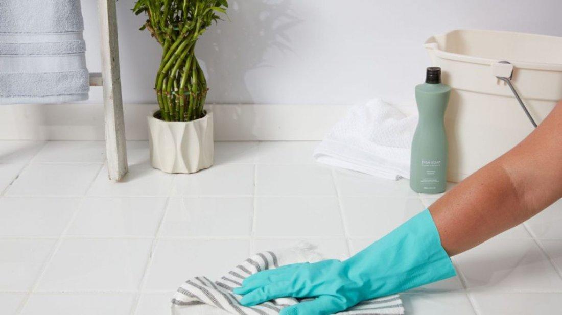 টাইলসের দাগ দূর করার টিপস জেনে নিন