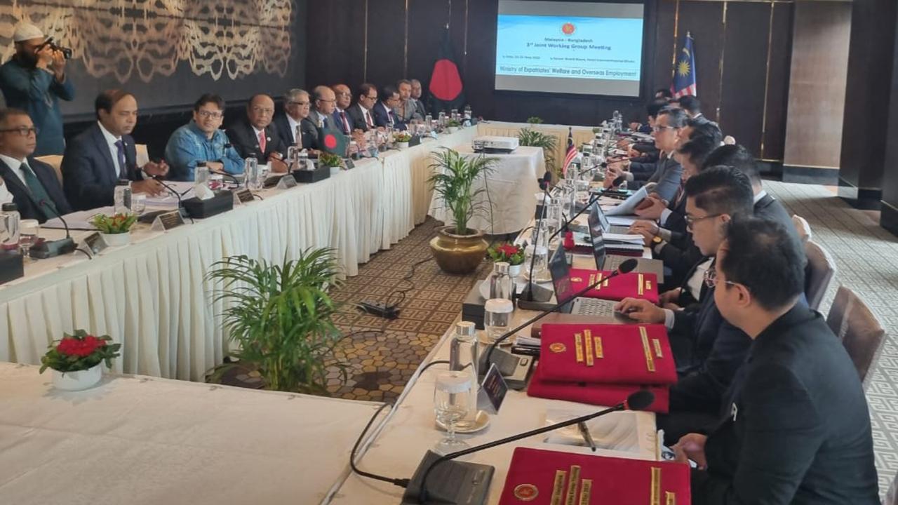 প্রথম ধাপে মাল‌য়ে‌শিয়া যাবেন আটকে পড়া ৮ হাজার কর্মী