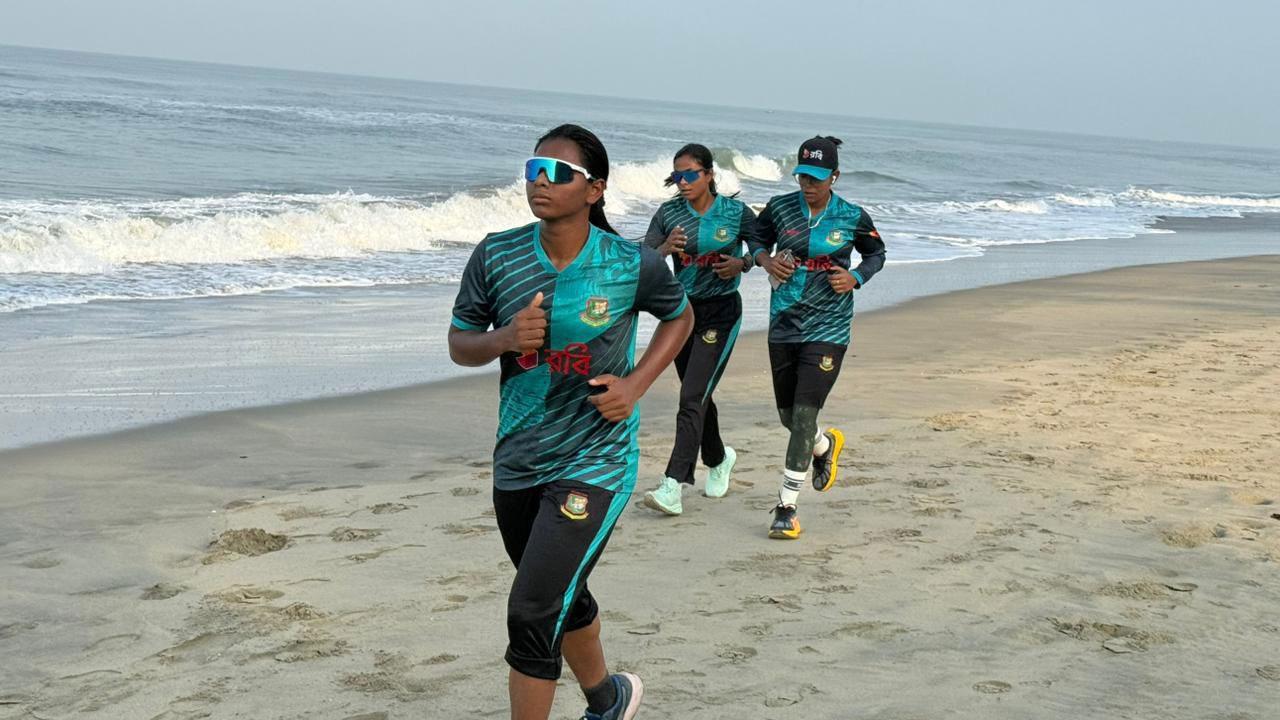 পাহাড়-সমুদ্রে নারী ক্রিকেটারদের ফিটনেস ক্যাম্প