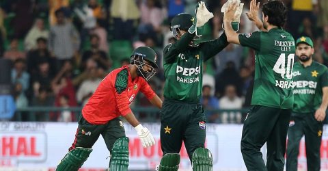 ‘বাংলাদেশ প্রথম ম্যাচে ভুল করে, পরের ম্যাচে আরো বেশি ভুল করে’
