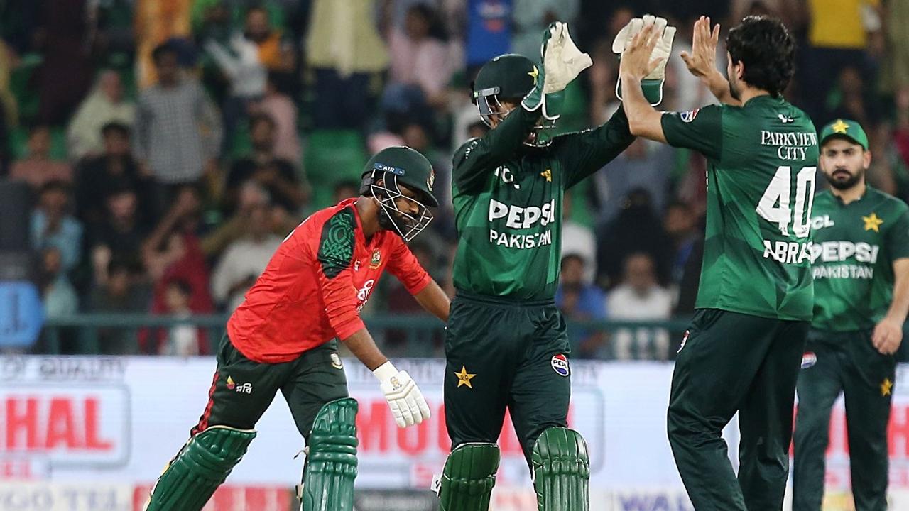‘বাংলাদেশ প্রথম ম্যাচে ভুল করে, পরের ম্যাচে আরো বেশি ভুল করে’